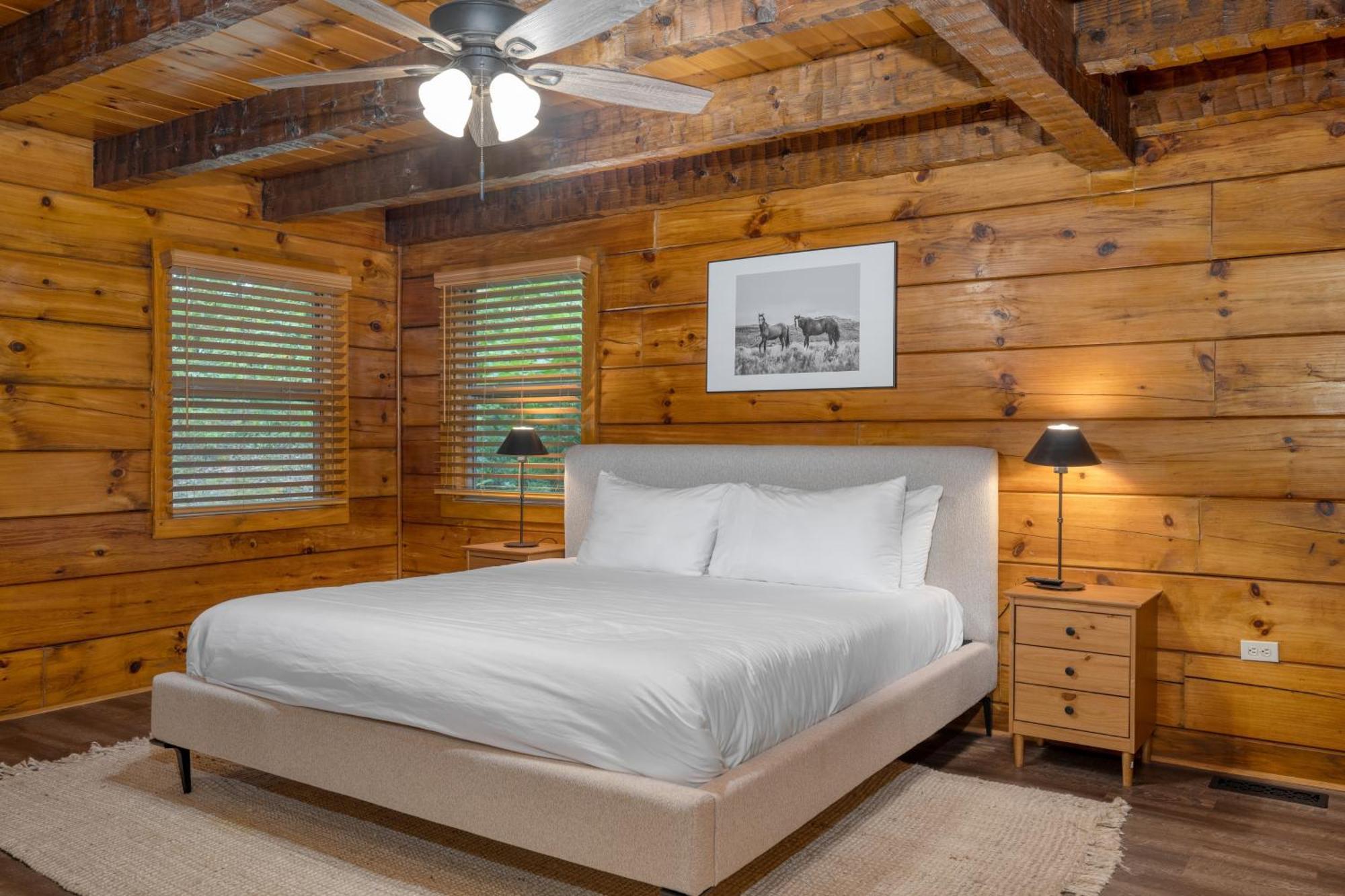 Dudley I By Avantstay Cosy Cabin W Hot Tub Incredible Views พิเจนฟอร์จ ภายนอก รูปภาพ