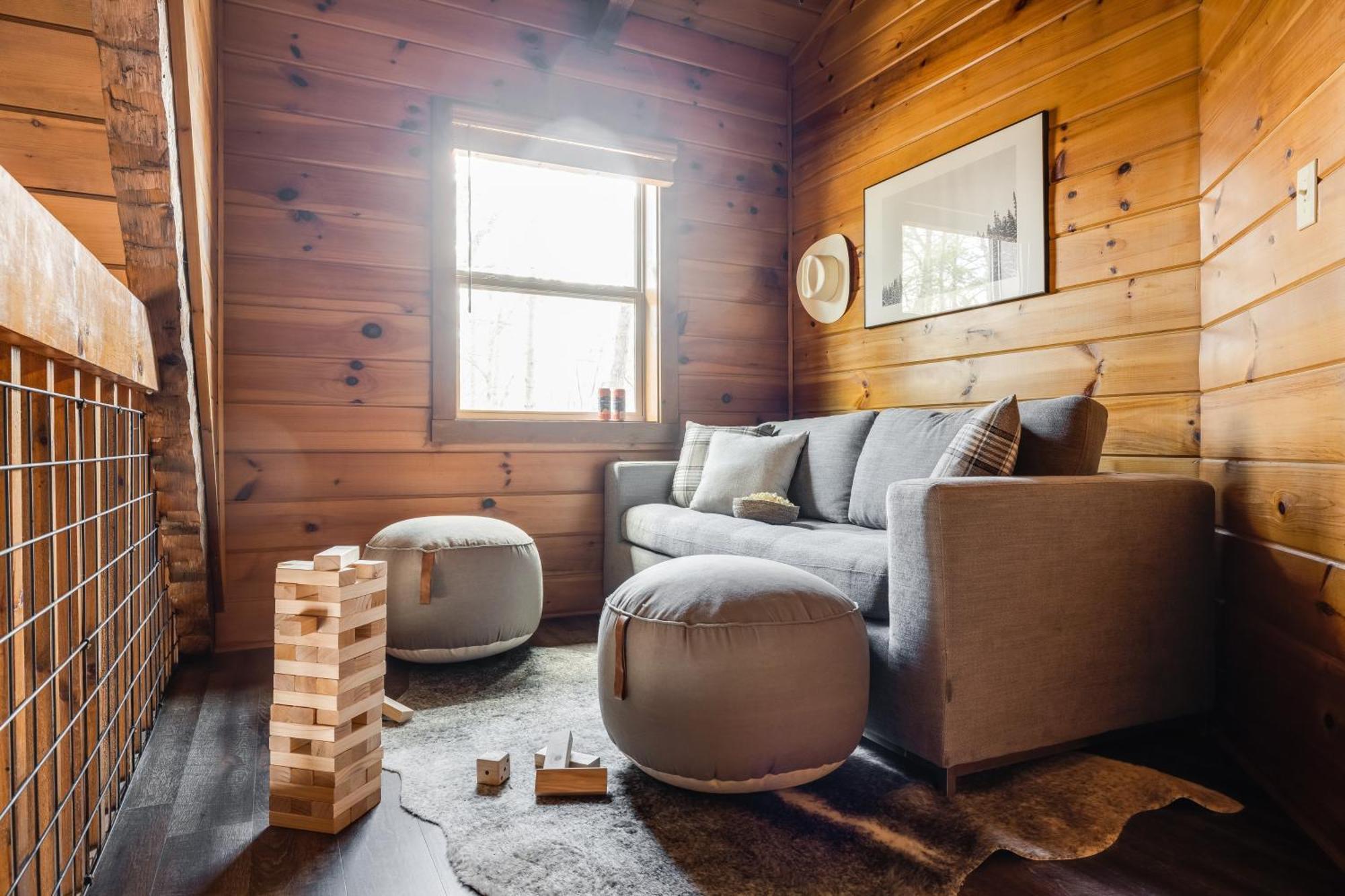 Dudley I By Avantstay Cosy Cabin W Hot Tub Incredible Views พิเจนฟอร์จ ภายนอก รูปภาพ